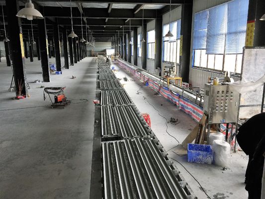 İyi bir fiyat. Net Hatları ile Otomatik Tavan Korniş İmalat Makinesi çevrimiçi