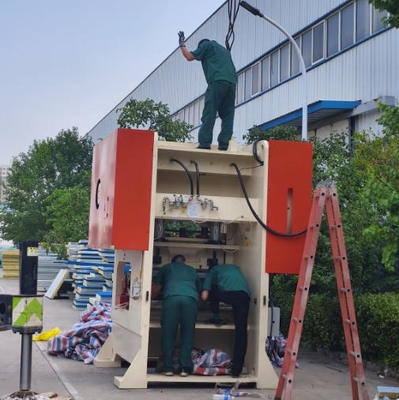 İyi bir fiyat. Alçı tahtası perforasyon makinesi 100 ton yumruk pres çevrimiçi