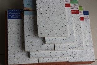 İyi bir fiyat. Yüksek Verimli Otomatik Mineral Elyaf Tavan Döşeme Üretim Hattı CE ISO Listelenmiştir çevrimiçi