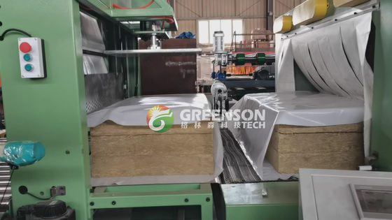 Özelleştirilebilir kalınlığa sahip 30mm-200mm duvar tahtası kaya yün üretim hattı