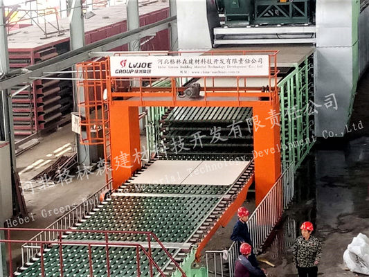 İyi bir fiyat. 2 - 12 Milyon Sqm Kapasiteli Tam Otomatik Mineral Elyaf Çini Üretim Hattı çevrimiçi