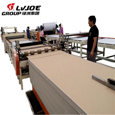 İyi bir fiyat. Tam Otomatik Pvc Film Alçıpan Veya Tavan Karoları Laminasyon Makinası çevrimiçi