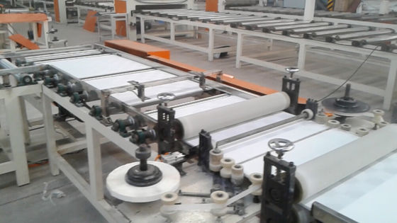 Otomatik Olarak Kesilebilen Otomatik Laminasyon Makinesi