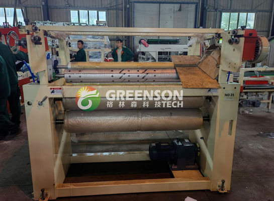 İyi bir fiyat. 1300mm Etkili Laminasyon, PLC Sistemi ve 2-6 Milyon Metrekare/Yıl Kapasitesiyle Tam Otomatik Alçı Panosu Laminasyon Makinesi çevrimiçi