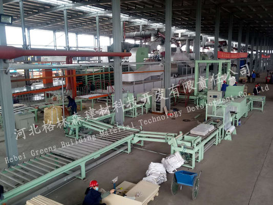 Tavan Kurulu İçin İnşaat Malzemesi Mineral Yün Sandviç Panel Hattı
