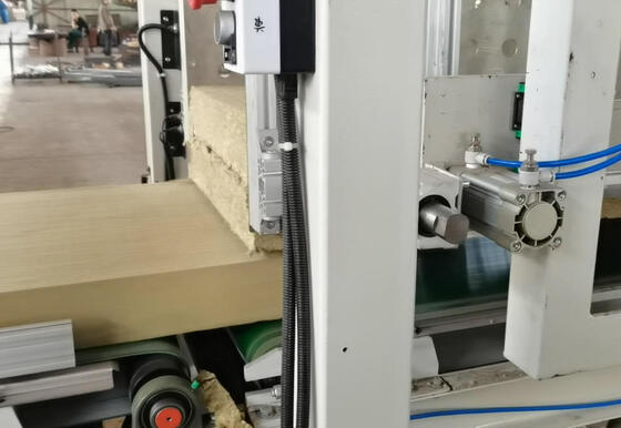 2.4m Otomatik Bazalt Elyaf Üretim Hattı, 60000 TPA Kapasiteli ve Mineral Yünü Levha İmalatı için PLC Kontrol Sistemi