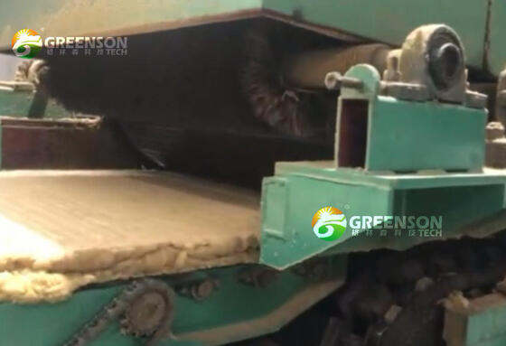 İyi bir fiyat. Yıllık 10000-50000 tonluk tamamen otomatik kaya yünü üretim hattı, kalınlığı 50-200 mm olan mineral yün kartı yapımı çevrimiçi