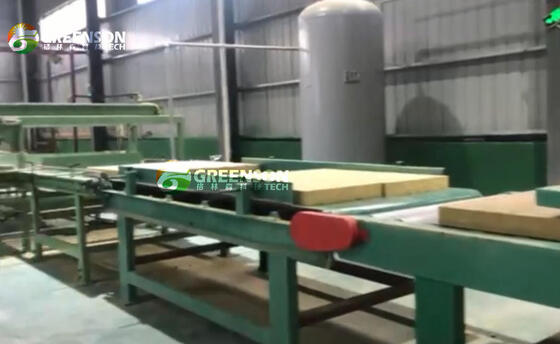 İyi bir fiyat. Otomatik Taş Yünü Panel Üretim Makinesi, 1200-2400mm Panel Genişliği, 80-200kg/m3 Yoğunluk ve Hassas PLC Kontrolü çevrimiçi