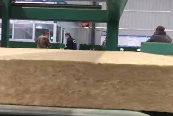 Otomatik Kaya Yünü Üretim Lini 1200-2400mm Taş Genişliği 80-200kg/m3 yoğunluk ve Yurtdışında Mühendis Destek