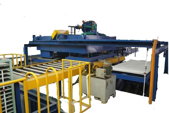 İyi bir fiyat. Otomatik Yüksek Kapasiteli Magnezyum Oksit Levha Üretim Hattı 1 Yıl Garanti çevrimiçi