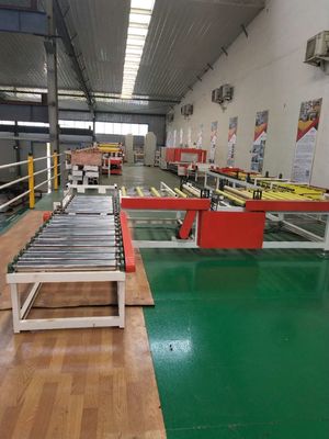 İyi bir fiyat. Tek Taraflı PVC Film Laminasyon Makinesi Otomatik Üretim Hattı Temizliği Kolay çevrimiçi